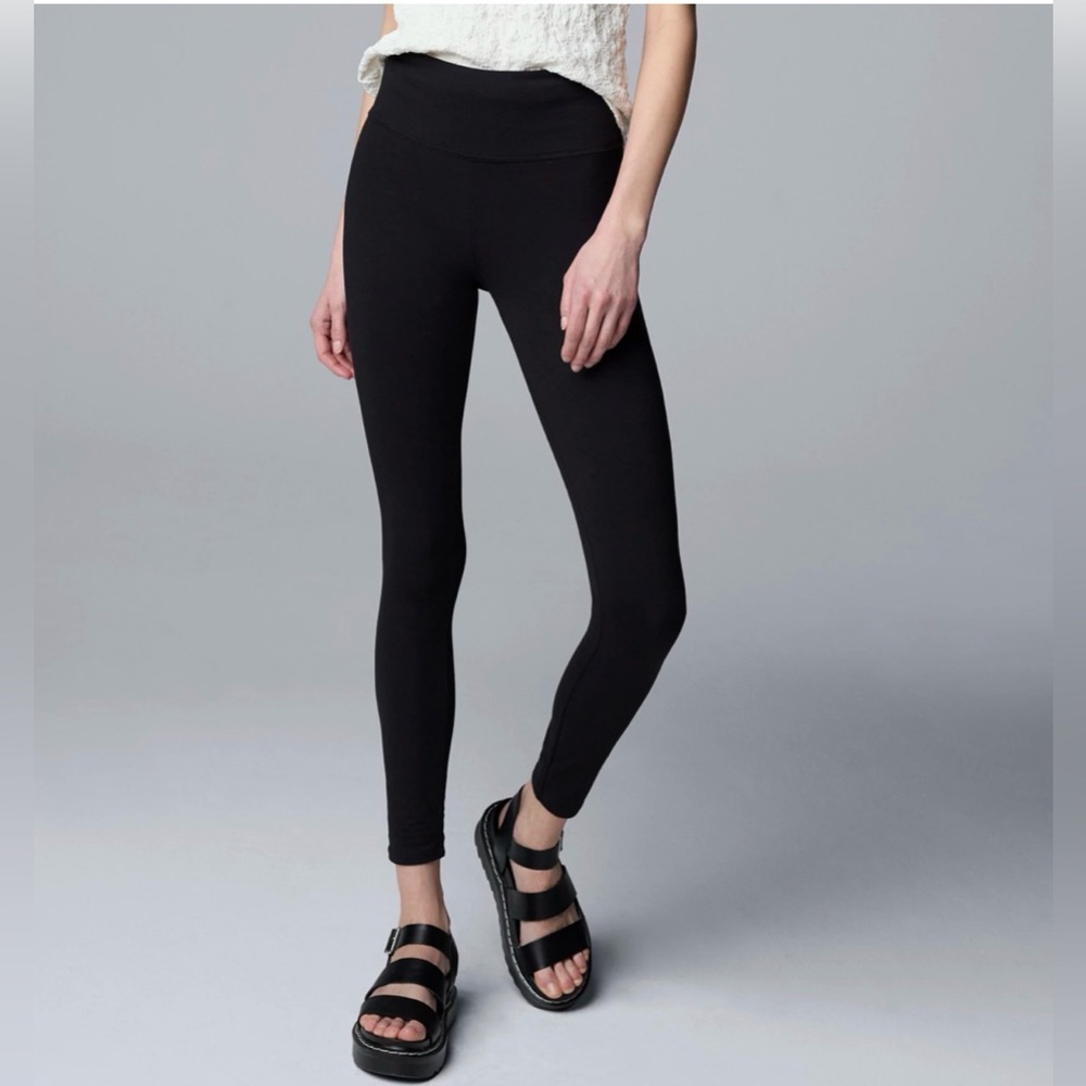 Simply Vera Vera Wang Classic Black Leggings